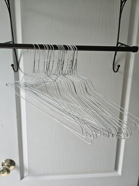 White Metal Wire Hangers - Pack of 20